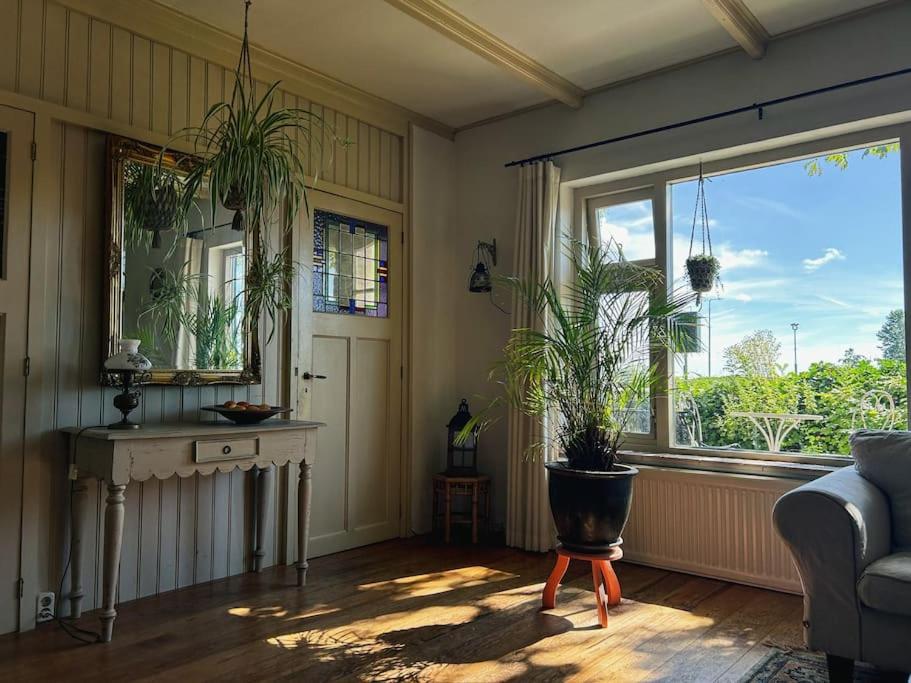 Villa Onder De Kastanje! Koedijk Esterno foto