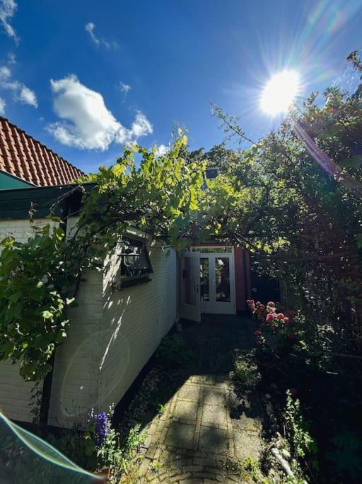 Villa Onder De Kastanje! Koedijk Esterno foto