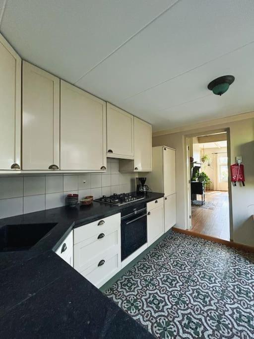 Villa Onder De Kastanje! Koedijk Esterno foto